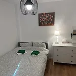 Tiny Traditional House بيت للعطل *